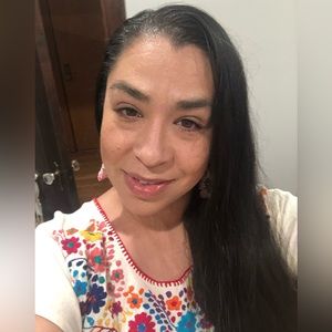 Meet your Posher, Francisca